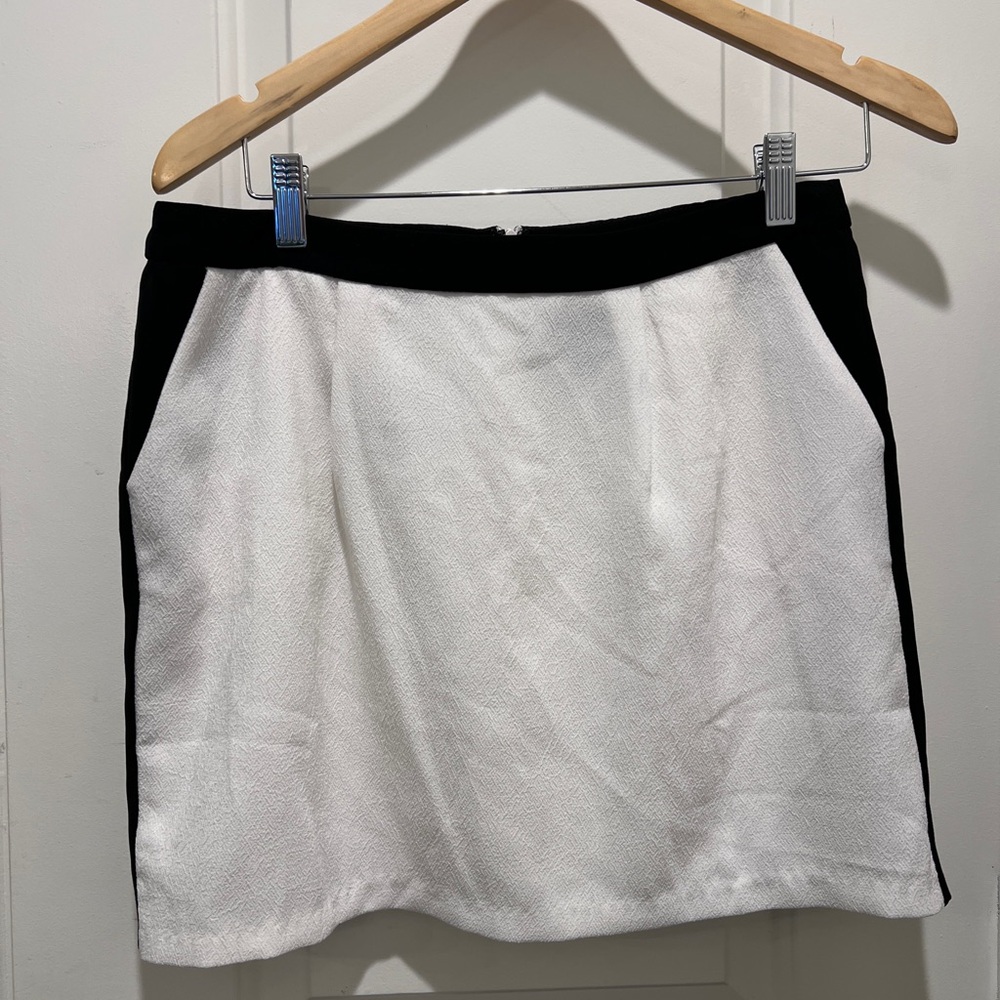 Like new pencil skirt